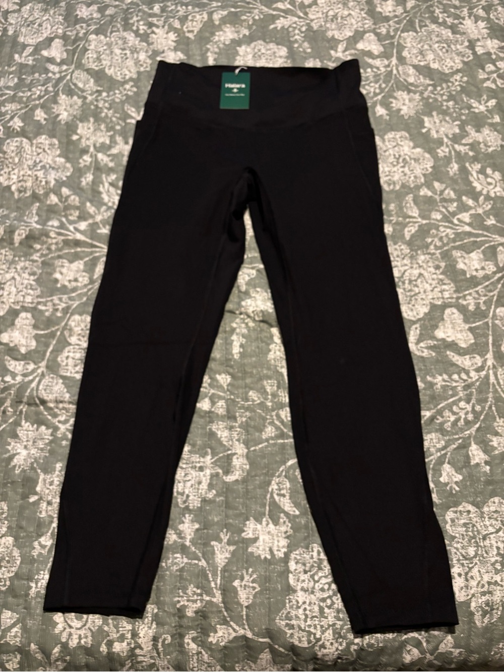 HALARA Black Cropped Active Women’s Leggings 7/8